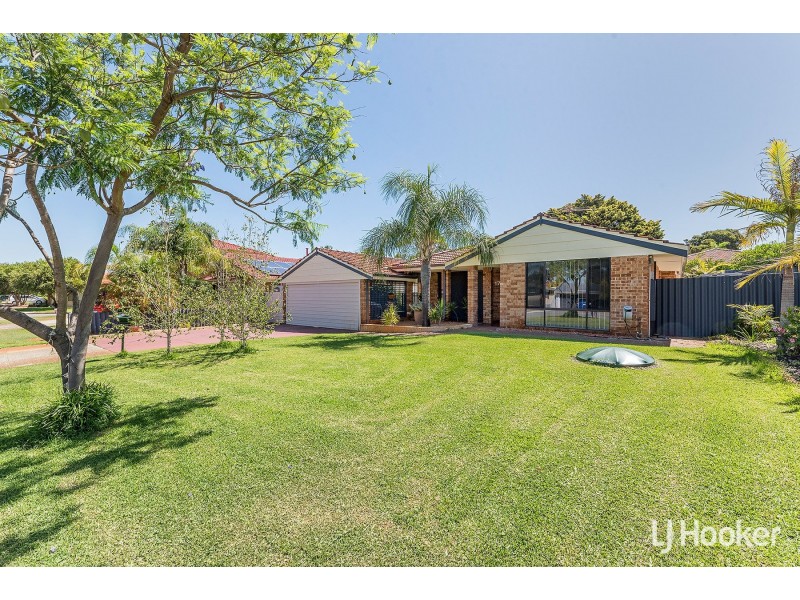 17 Calley Drive, Leeming WA 6149