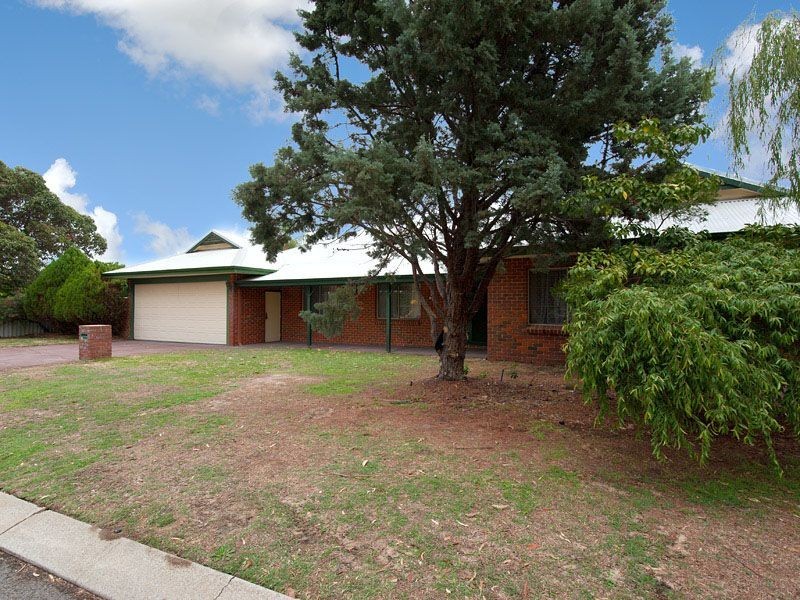 1 Brandwood Gardens, Leeming WA 6149