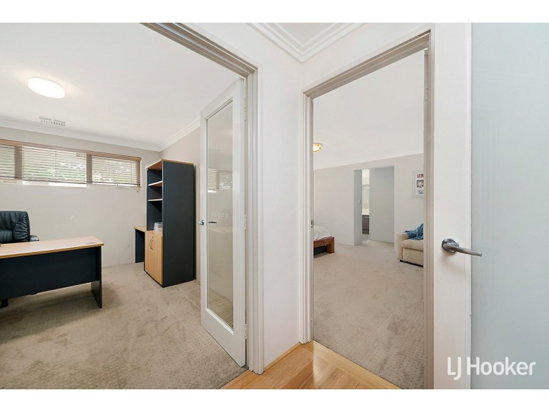 18 The Fairway, Jandakot WA 6164