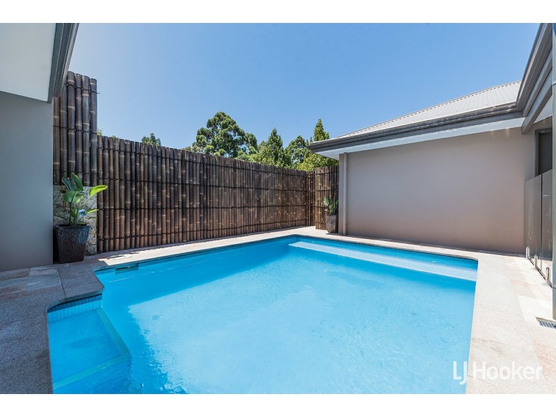 18 The Fairway, Jandakot WA 6164