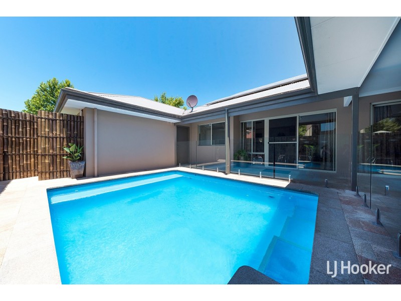 18 The Fairway, Jandakot WA 6164