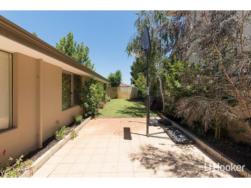 18 The Fairway, Jandakot WA 6164