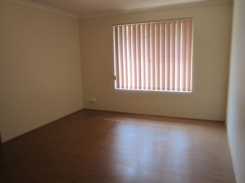 27 Burdett Retreat, Murdoch WA 6150