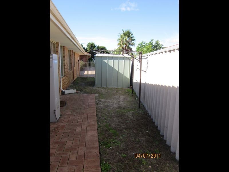 27 Burdett Retreat, Murdoch WA 6150