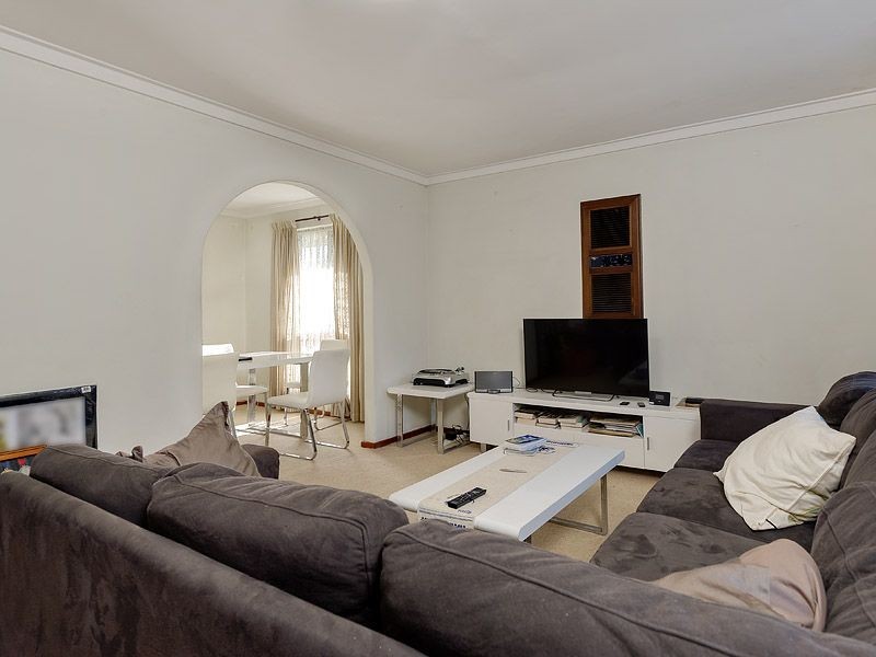 67 Bass Road, Bull Creek WA 6149