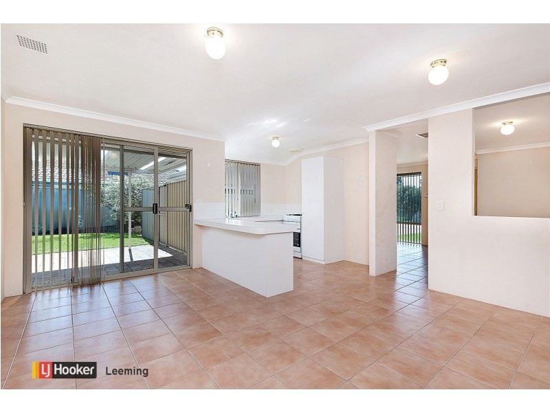 5 Daley Close, Atwell WA 6164