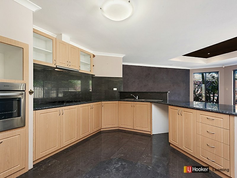 50A Redwood Crescent, Melville WA 6156