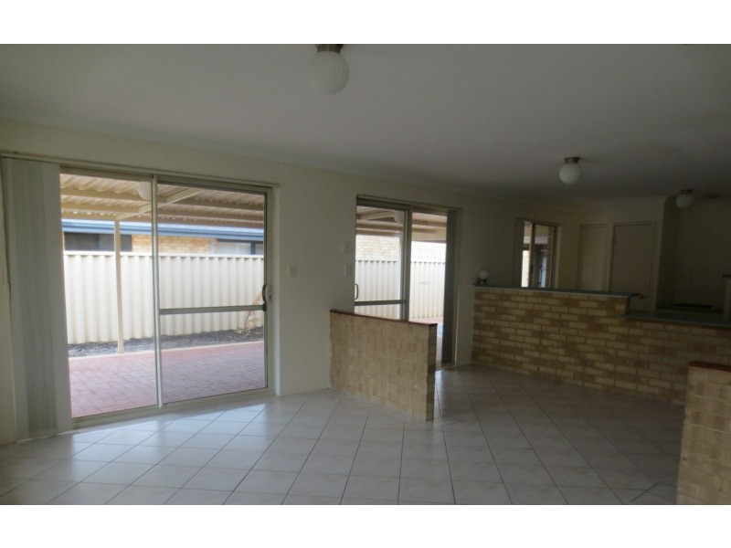 9 Windchime Terrace, Atwell WA 6164
