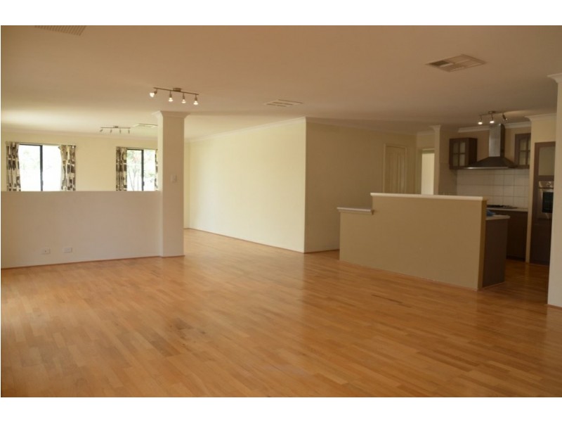 3 Stembridge Way, Canning Vale WA 6155