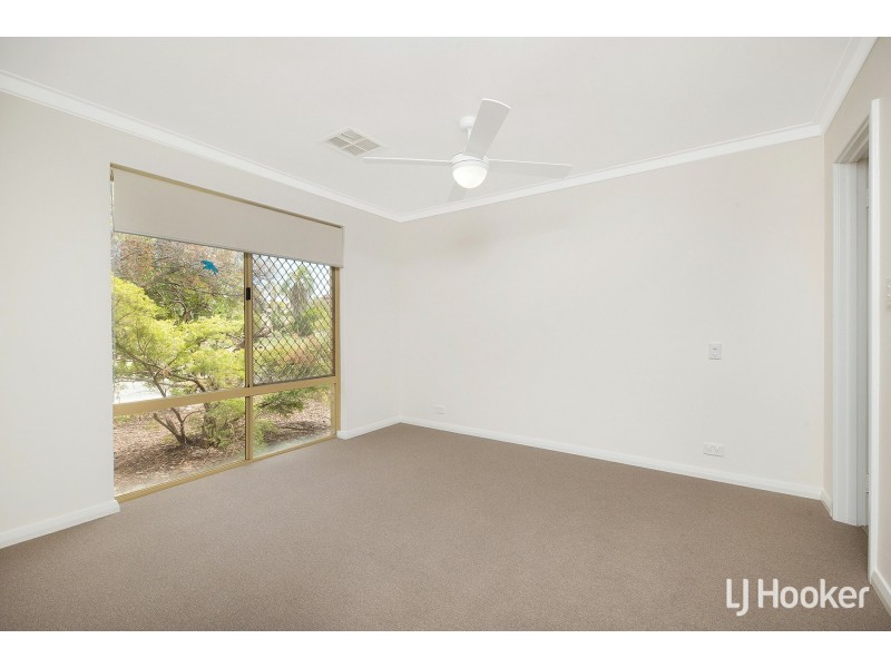 77 Casserly Drive, Leeming WA 6149
