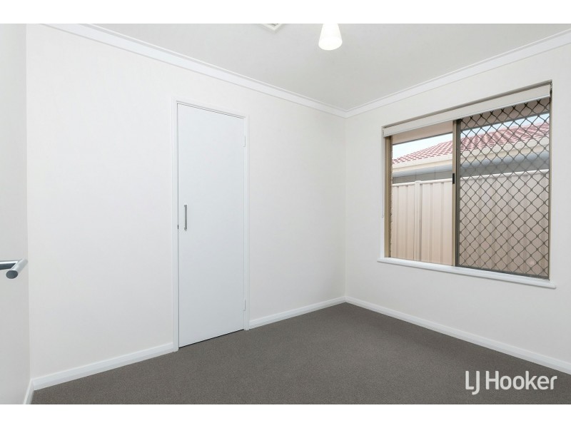 77 Casserly Drive, Leeming WA 6149
