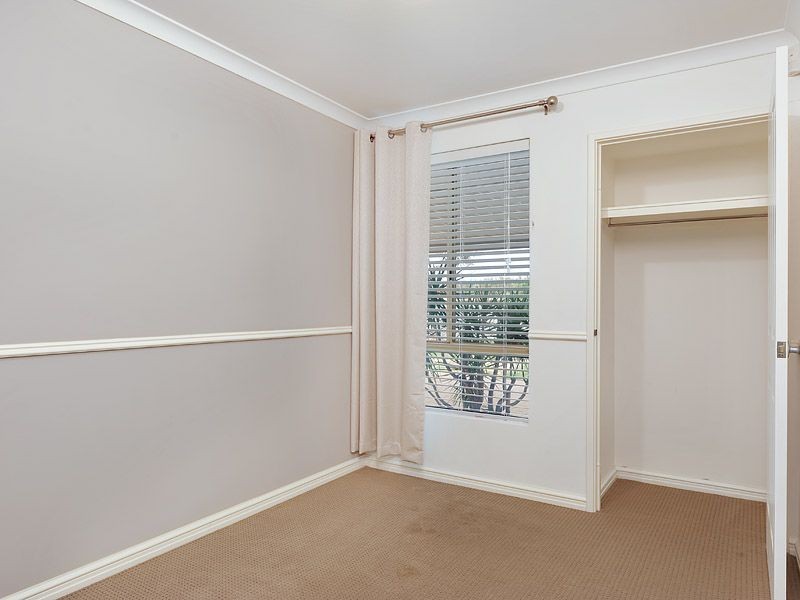 89 Bolderwood Drive, South Lake WA 6164