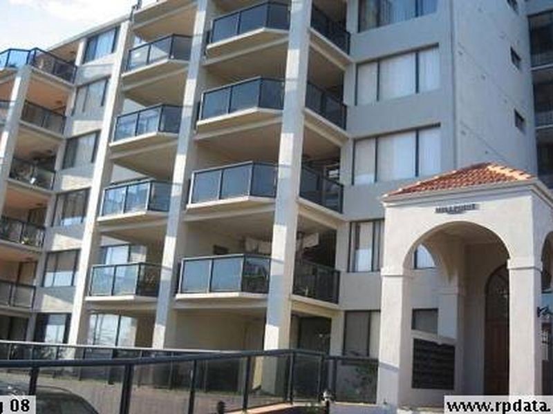 4/134 Mill Point Road, South Perth WA 6151