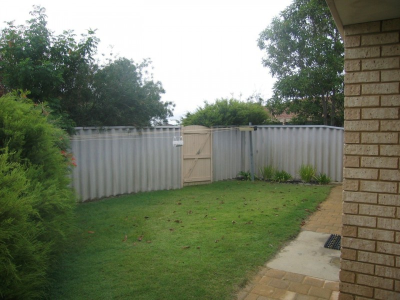 6B Abbott Crt, Leeming WA 6149