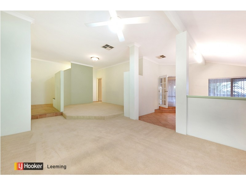 10 Tree Haven Vista, Leeming WA 6149
