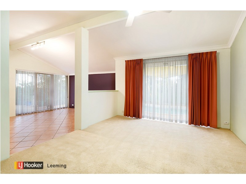 10 Tree Haven Vista, Leeming WA 6149