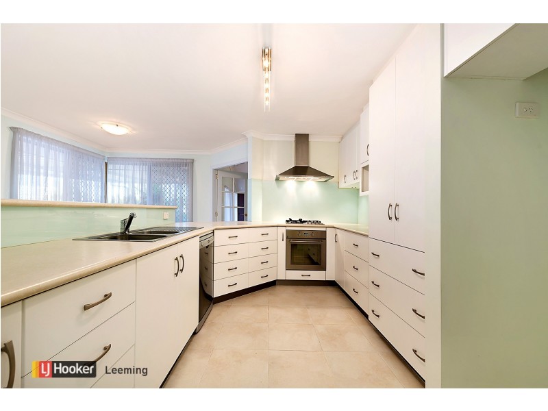 10 Tree Haven Vista, Leeming WA 6149