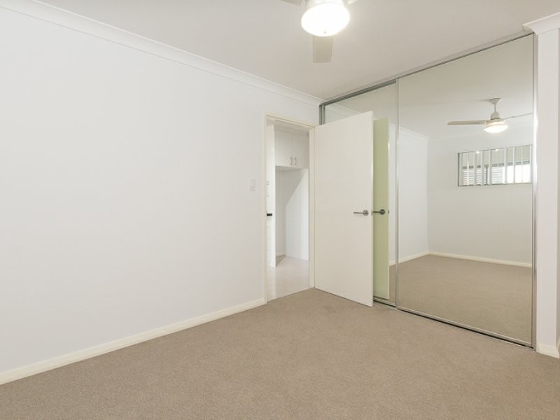 17/12 Westralia Gardens, Rockingham WA 6168