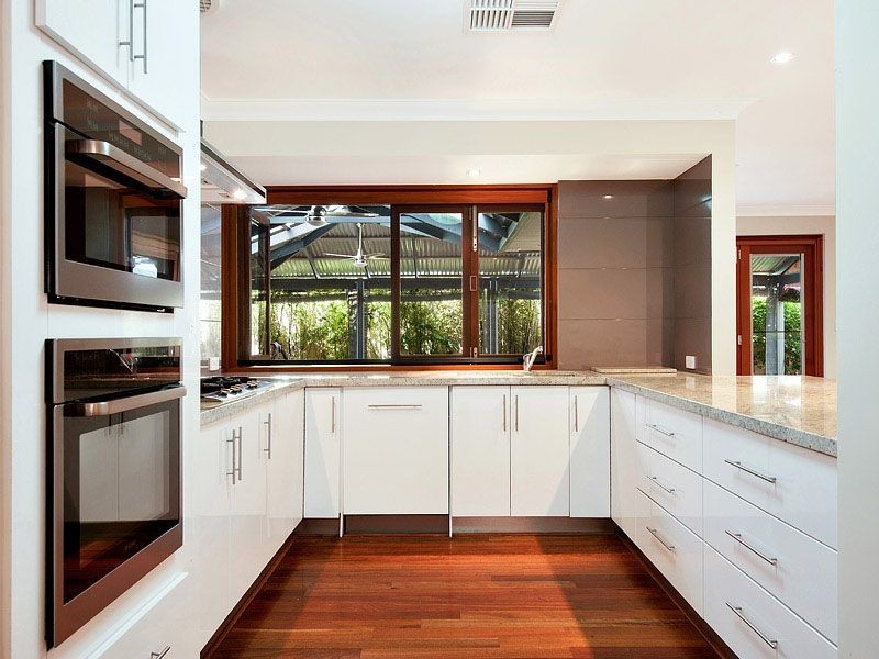 110 Casserly Drive, Leeming WA 6149