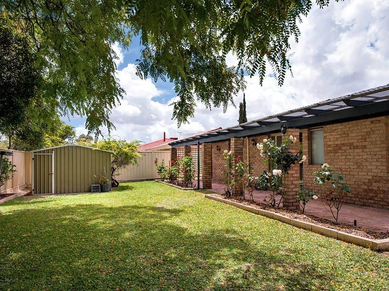 110 Casserly Drive, Leeming WA 6149