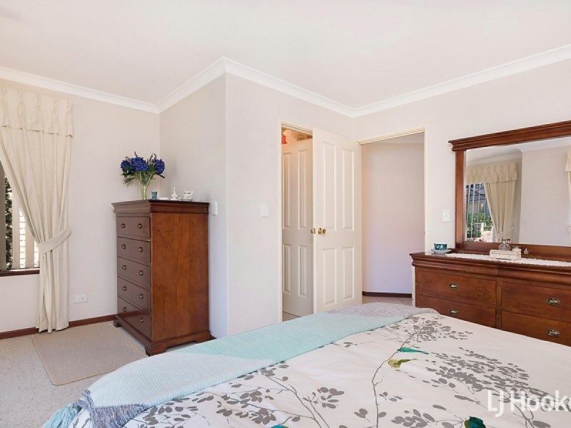 43 Kooralbyn Valley Crescent, Jandakot WA 6164