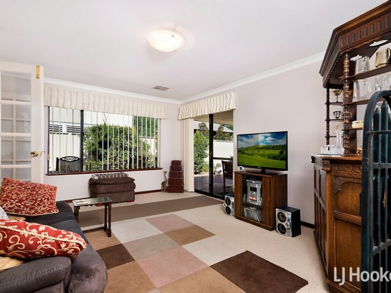 43 Kooralbyn Valley Crescent, Jandakot WA 6164