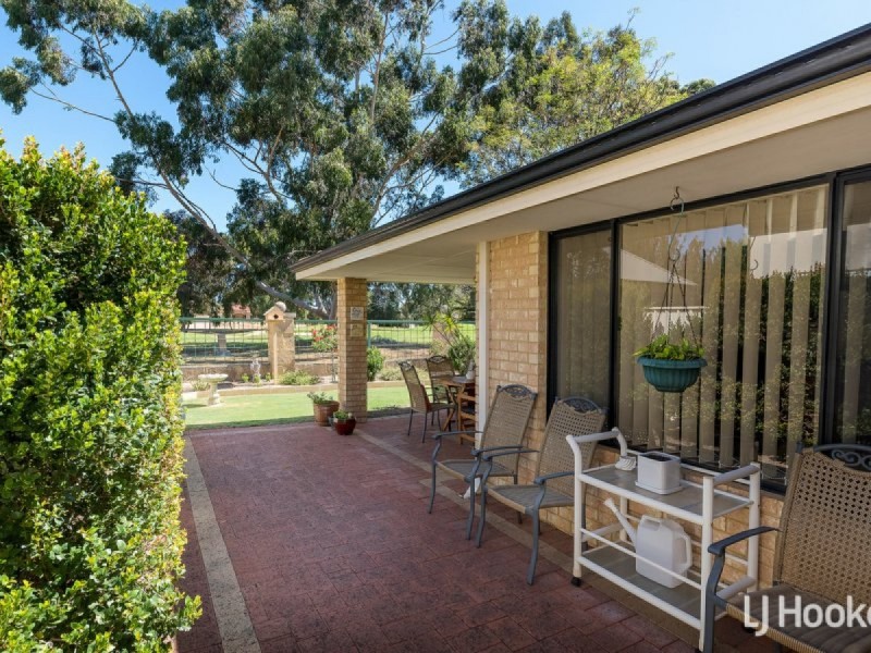 43 Kooralbyn Valley Crescent, Jandakot WA 6164