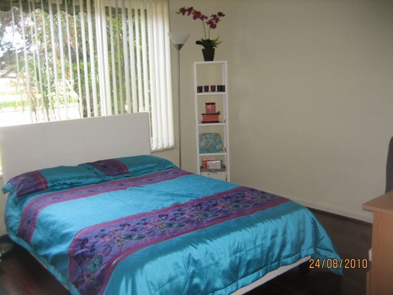 10 Fleetwood Road, Lynwood WA 6147