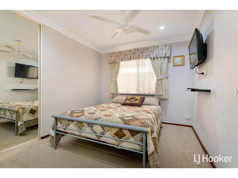 4 Timbrell Way, Leeming WA 6149