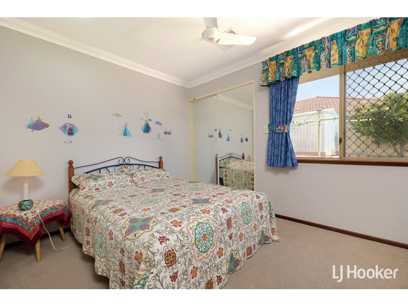 4 Timbrell Way, Leeming WA 6149