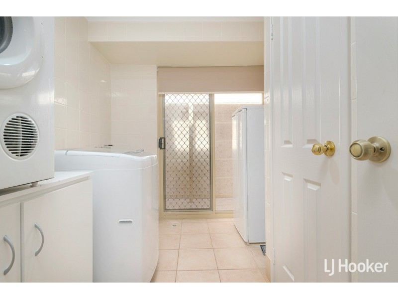 4 Timbrell Way, Leeming WA 6149
