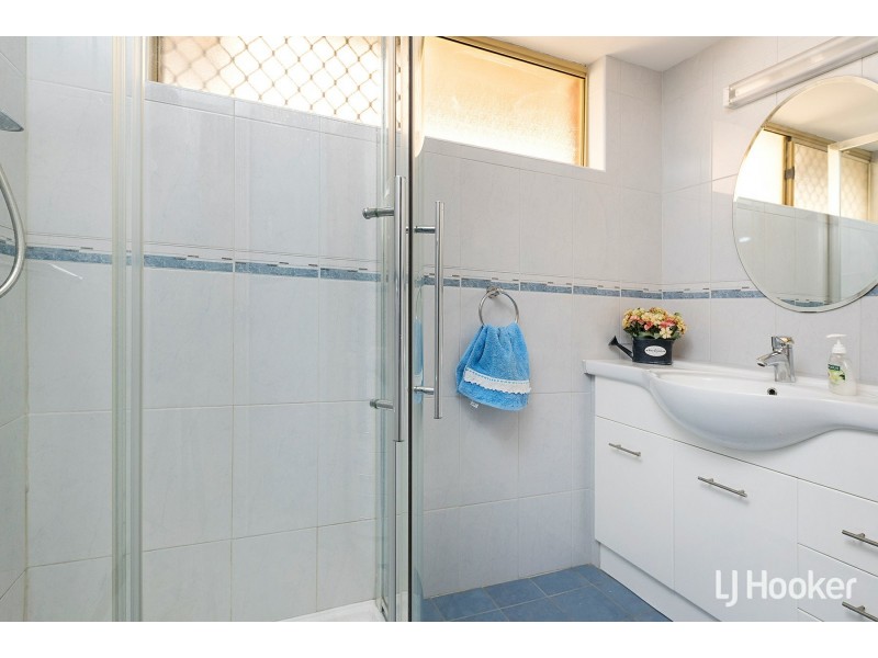 4 Timbrell Way, Leeming WA 6149