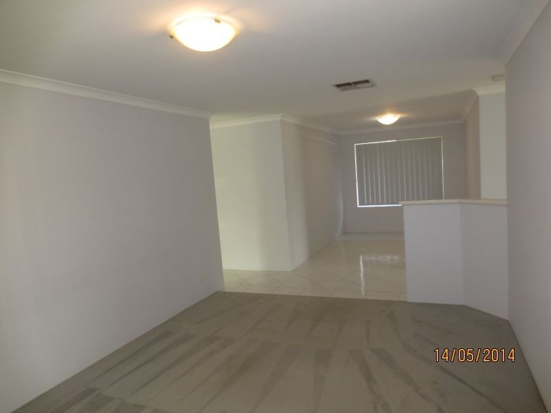 4 Marie Court, Atwell WA 6164