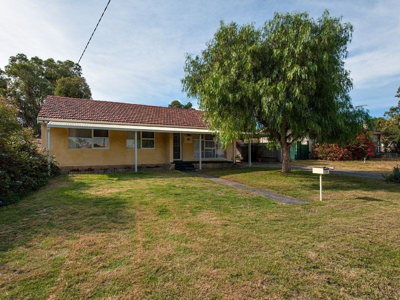 20 Packham Road, Hamilton Hill WA 6163