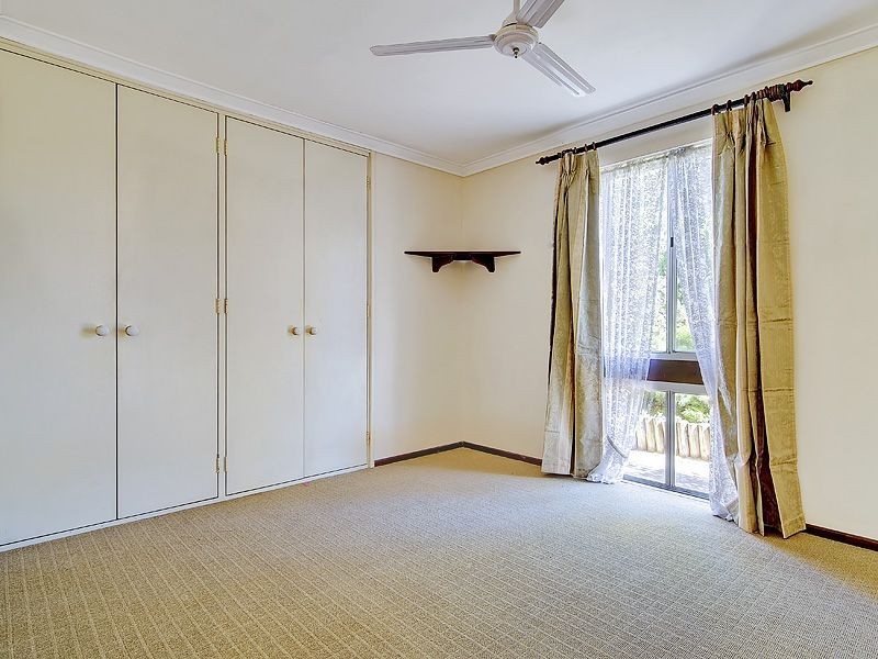 13 Lochee Way, Bull Creek WA 6149