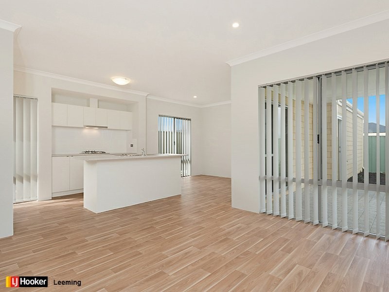 37 Cilantro Parkway, Seville Grove WA 6112