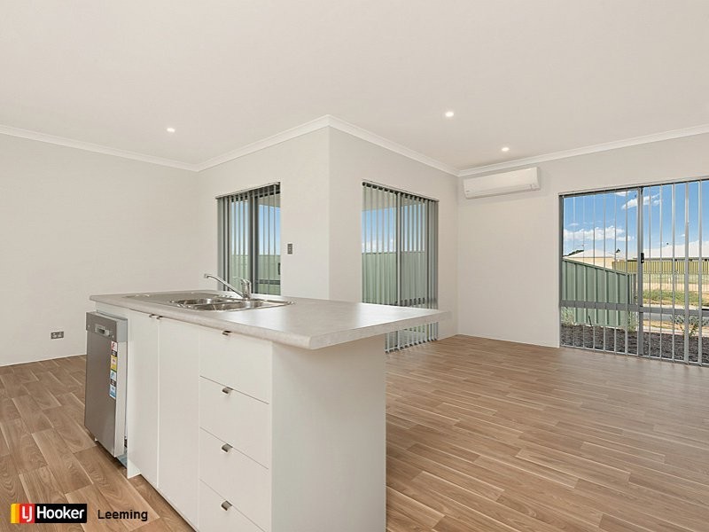 37 Cilantro Parkway, Seville Grove WA 6112