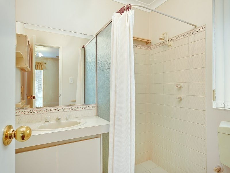 18 Turnbury Park Drive, Jandakot WA 6164