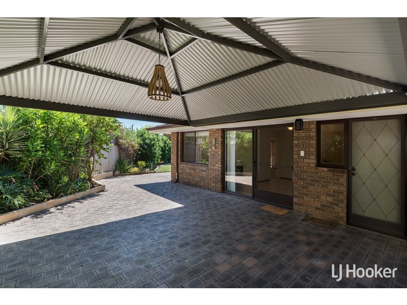 29B Matthew Avenue, Leeming WA 6149