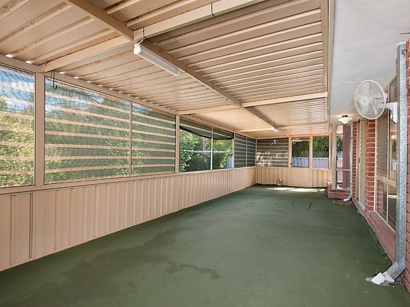 27 Lemon Grove, Seville Grove WA 6112