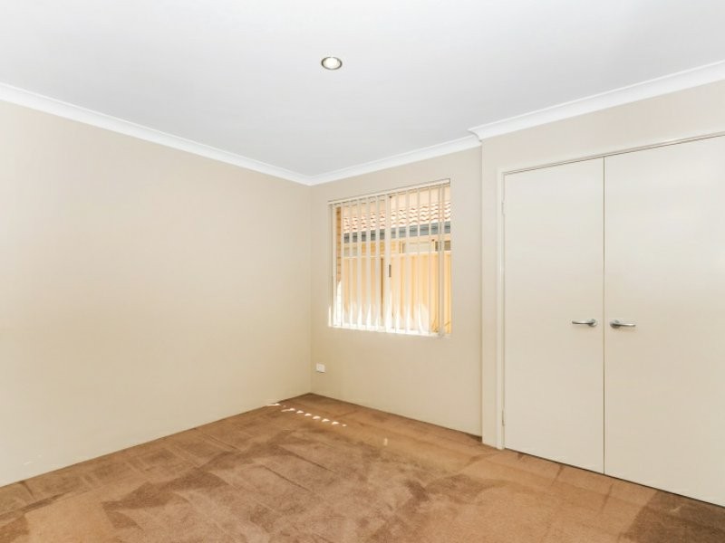 40 Claridge Circle, Thornlie WA 6108