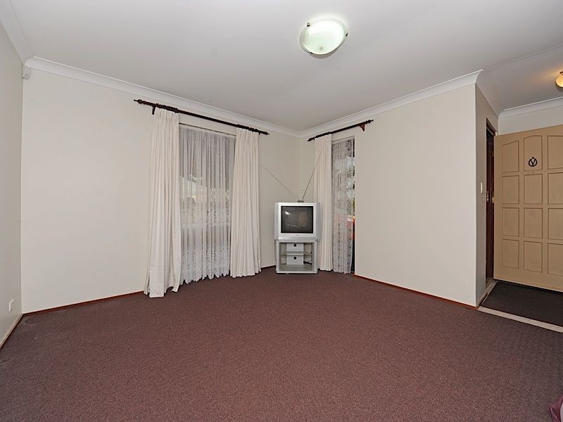 48 Hossack Street, Parkwood WA 6147