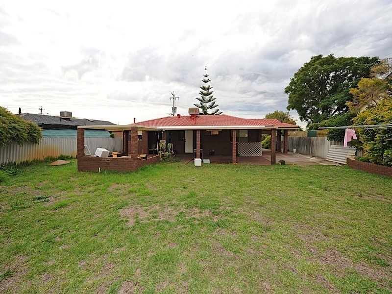 48 Hossack Street, Parkwood WA 6147