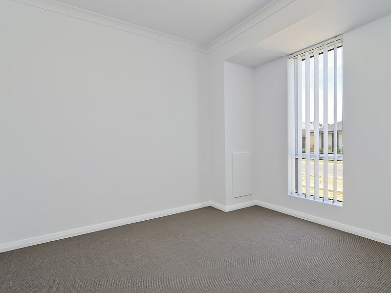 16B Torrey Crescent, Aubin Grove WA 6164