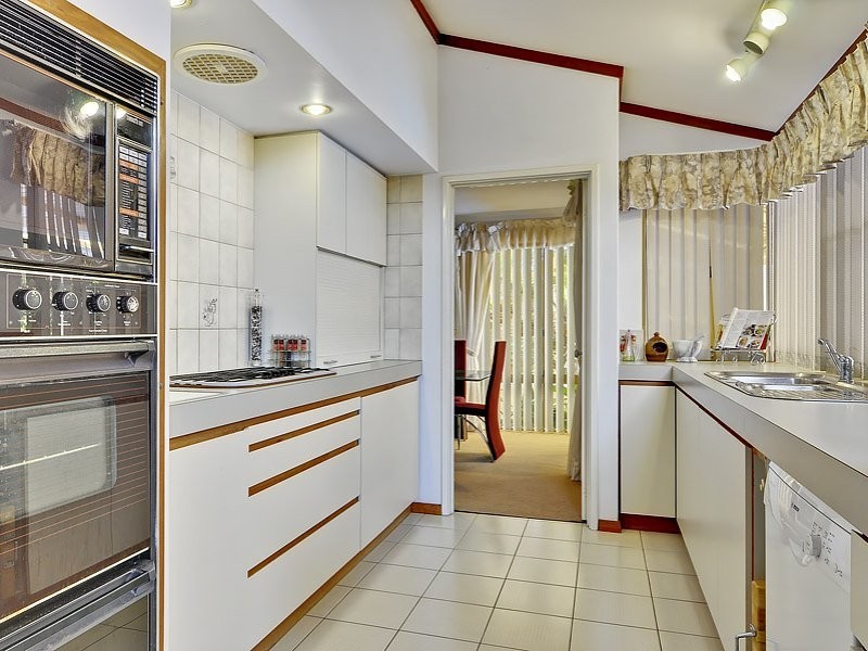 7 Oakland Heights, Leeming WA 6149