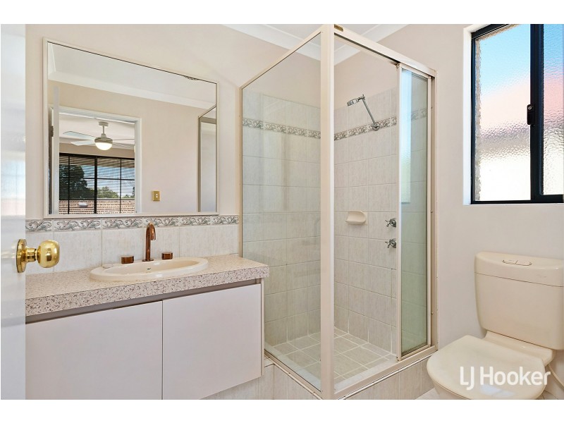 2/90 Edgecumbe Street, Como WA 6152