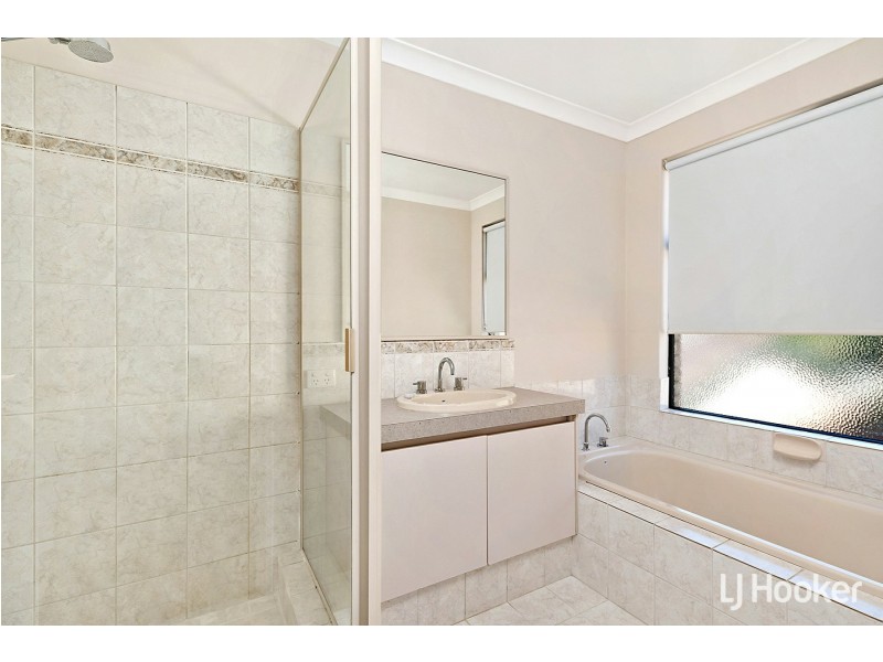 2/90 Edgecumbe Street, Como WA 6152