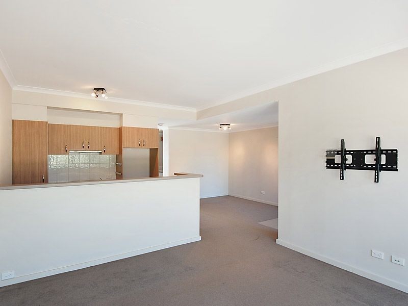 3/11 Pearson Drive, Success WA 6164