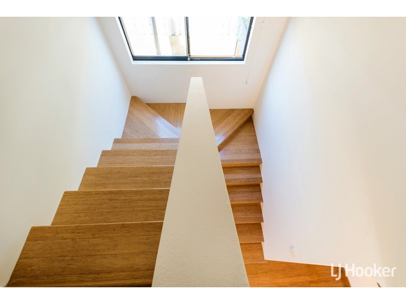 16 McCullock Rise, Bull Creek WA 6149