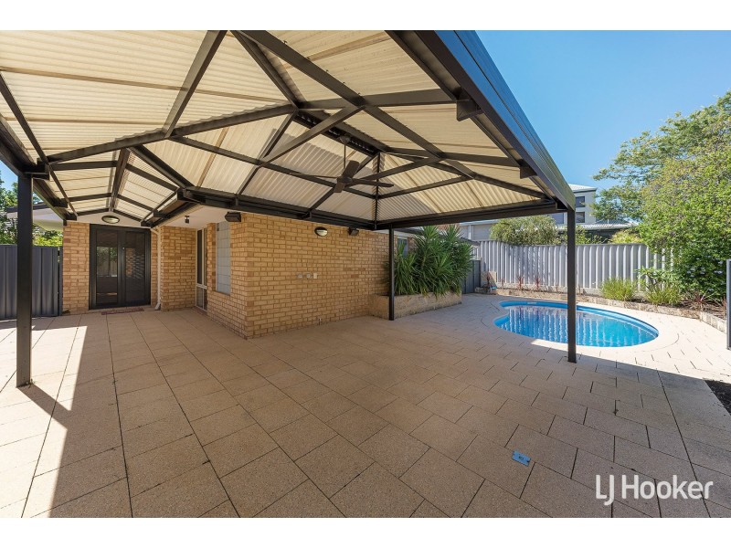 16 McCullock Rise, Bull Creek WA 6149